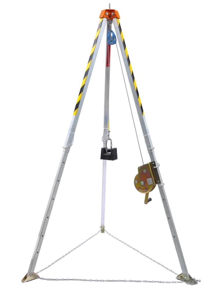 Aluminum Rescue Tripod With Anchor Points And Safety Chain Or Belt